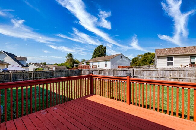 Building Photo - 6907 Colrain Cir