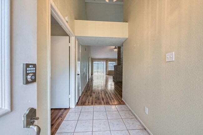 Building Photo - 3418 Cannon Pass Ct