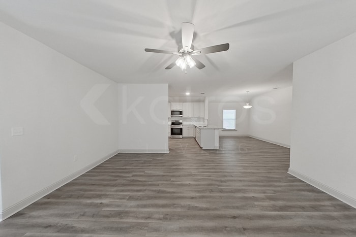 Building Photo - 17647 Carlisle Ave