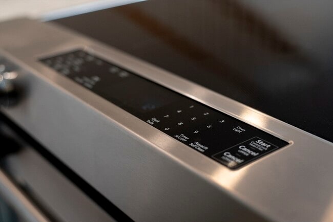 Building Photo - 34 Constitution Way