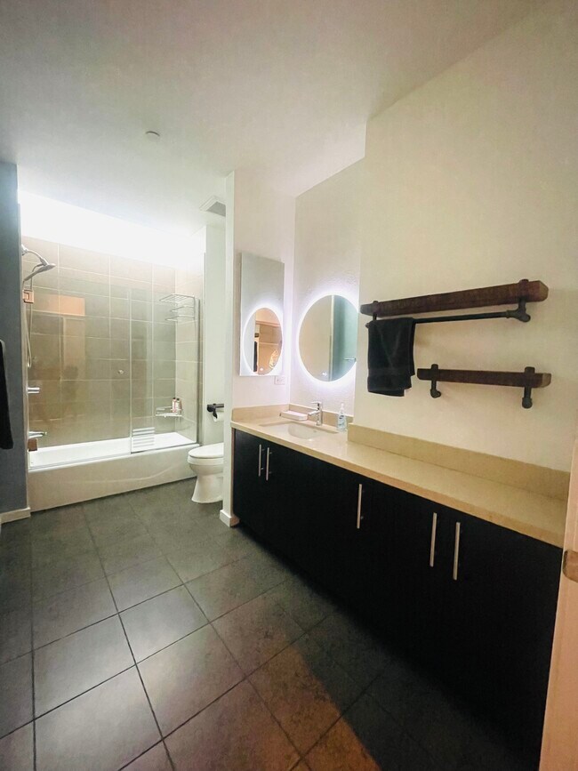 Bathroom - 133 The Promenade N