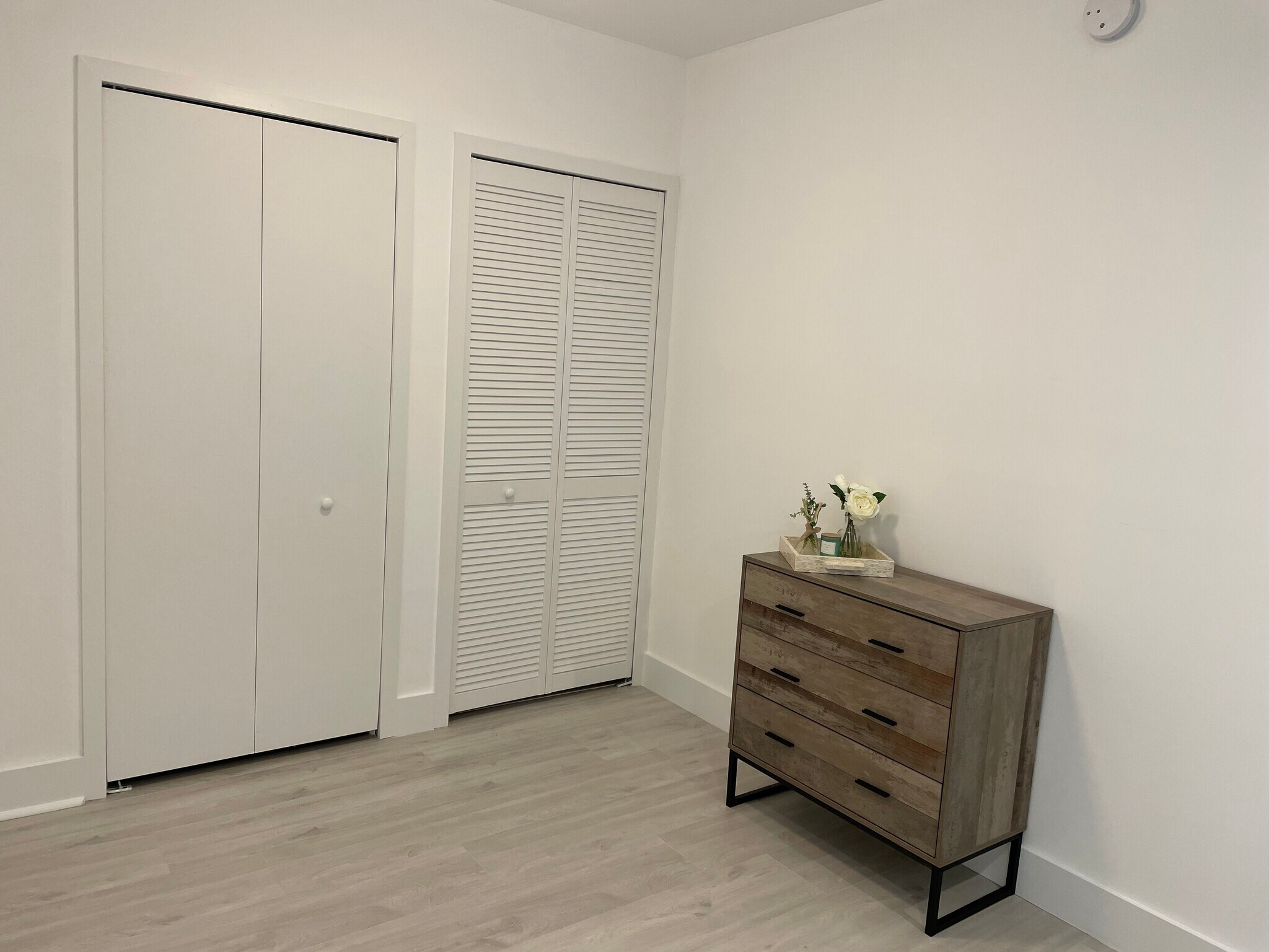 Unit Entrance - 13800 Highland