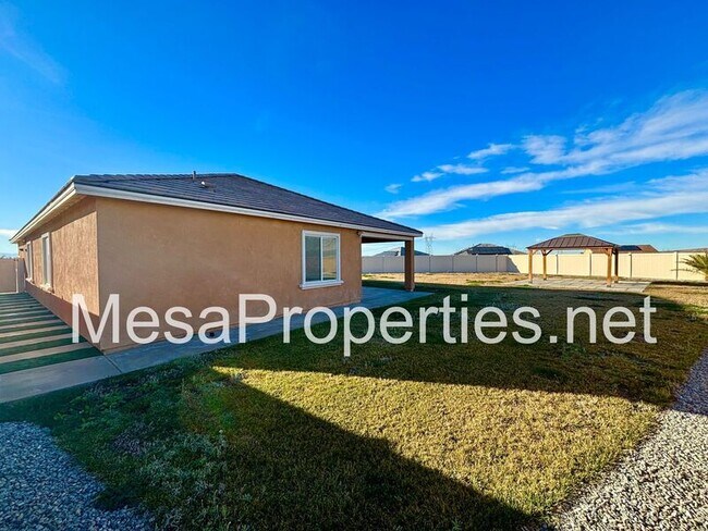 Building Photo - 15886 Rain Lily Ct