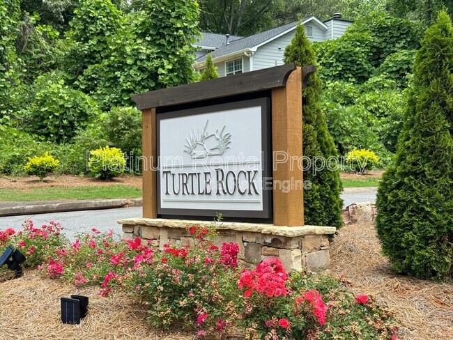 Building Photo - 2270 Turtle Club Dr NE