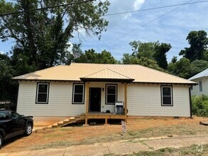 Building Photo - NEW CONSTRUCTION PRE-LEASING FOR AUGUST 2025!