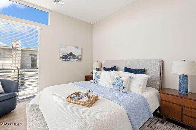 Building Photo - 1927 S Recker Rd