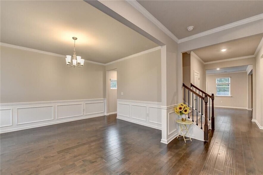 Building Photo - 461 Paxton LN