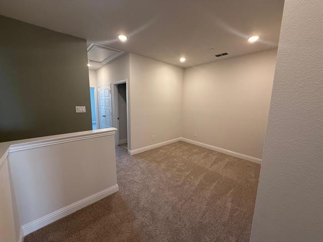 Building Photo - 2523 Huxley Mews