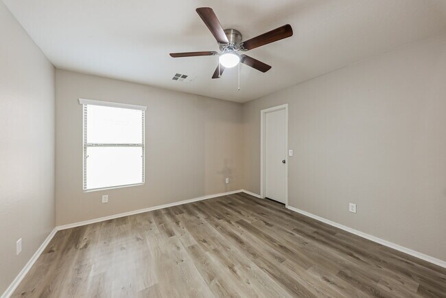 Building Photo - 11811 W Foothill Dr