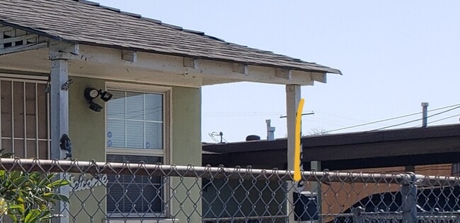 Building Photo - 8332 Ackley St