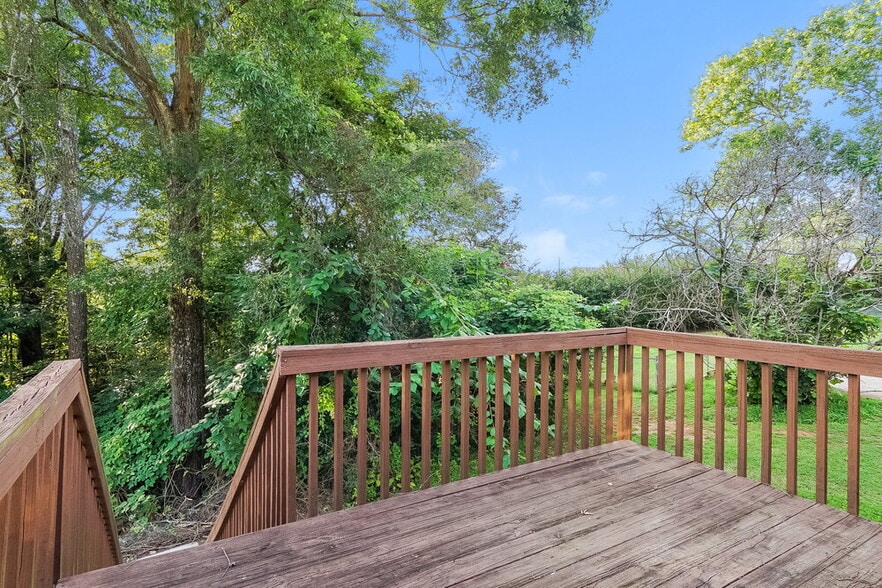 Building Photo - 1812 Molly Ln