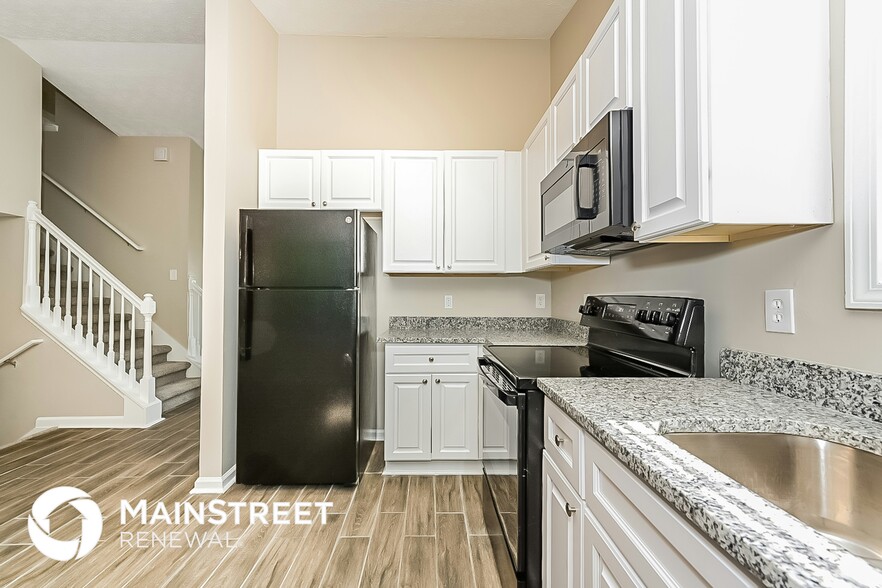 Building Photo - 1547 Enchanted Forest Dr