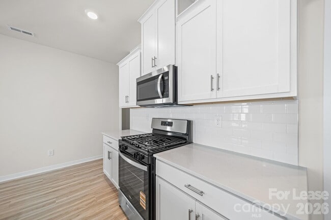 Building Photo - 12028 Zazu Wy