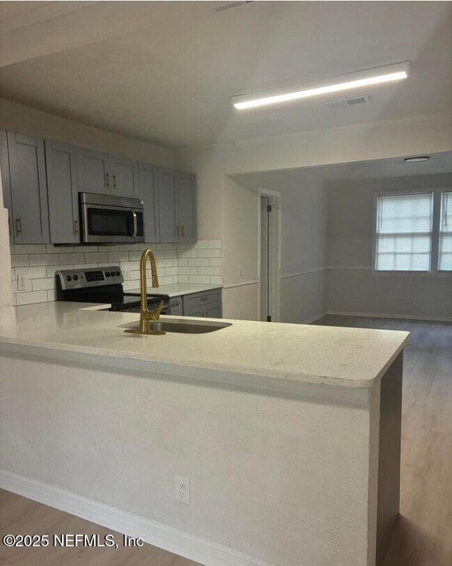 Building Photo - 981 McTyre Ct