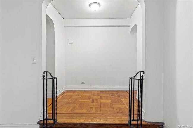 Building Photo - 2962 Decatur Ave