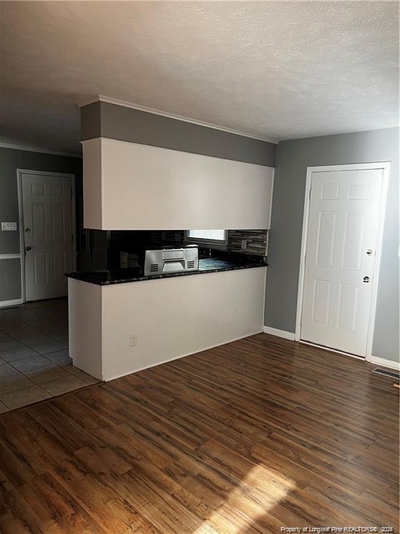 Building Photo - 735 Prestige Blvd