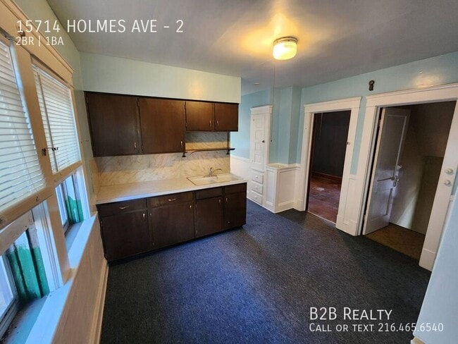 Building Photo - 15714 Holmes Ave