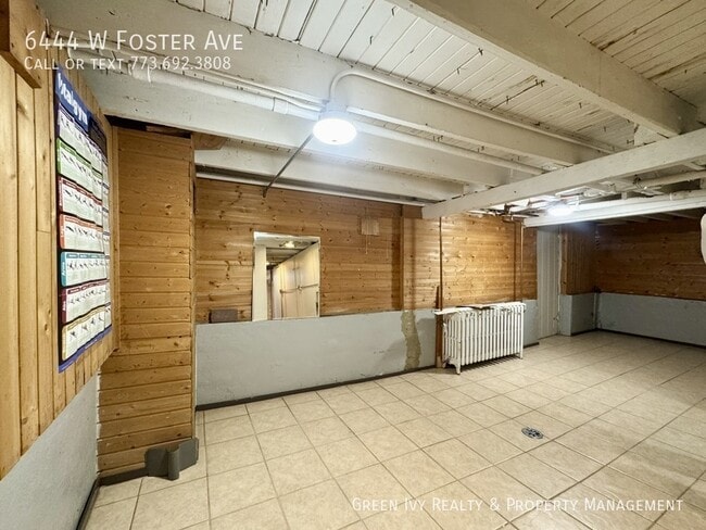 Building Photo - 6444 W Foster Ave