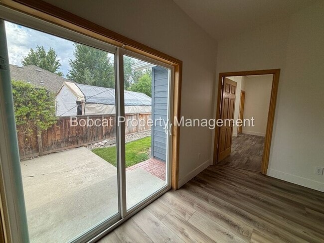 Building Photo - 1300 Bridle Way