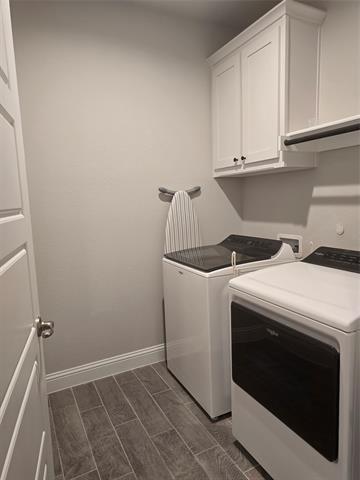 Building Photo - 1704 Razorbill Rd