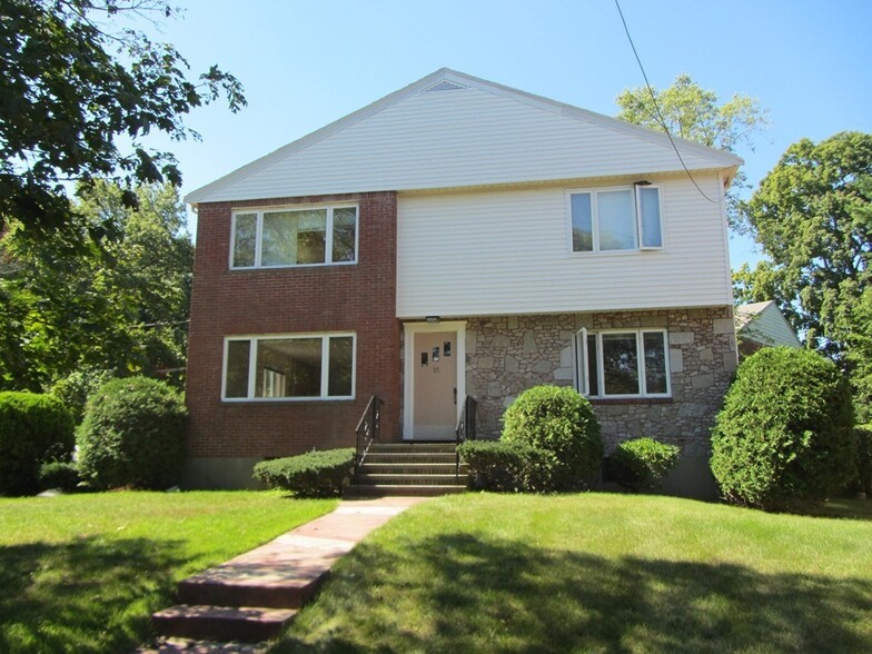 Primary Photo - 115 Langley Rd