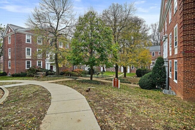 Building Photo - 3810 39th St NW