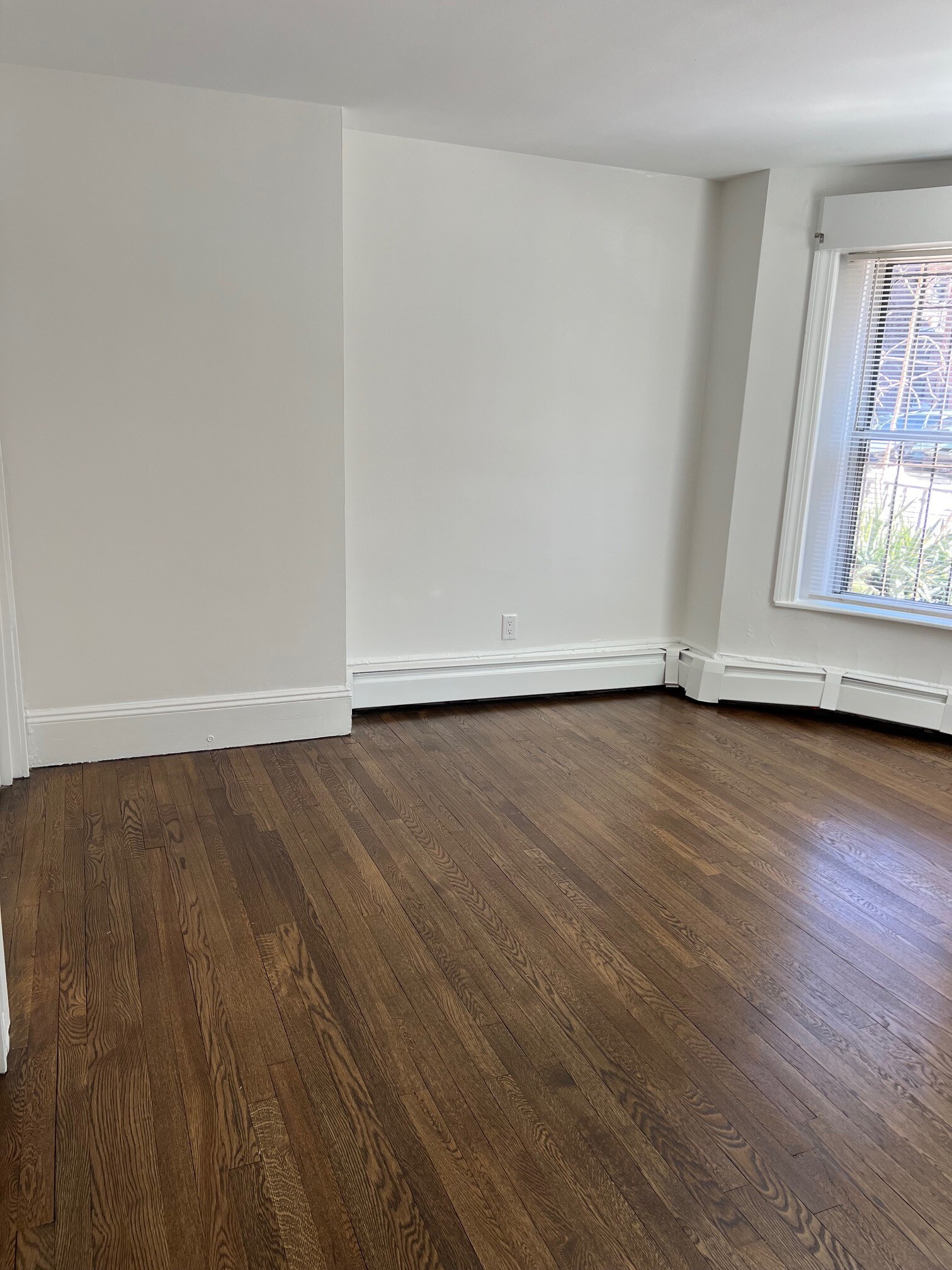 Bedroom 1 - 85 Appleton St