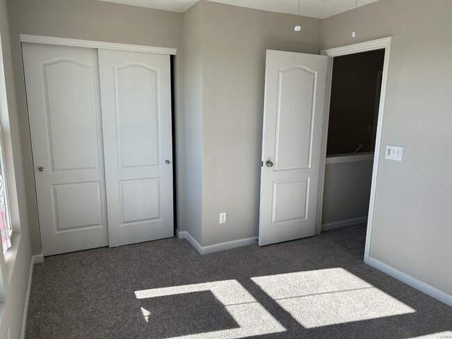 Building Photo - 314 Newbridge Wy