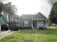 Building Photo - 4417 Wolftrap Rd