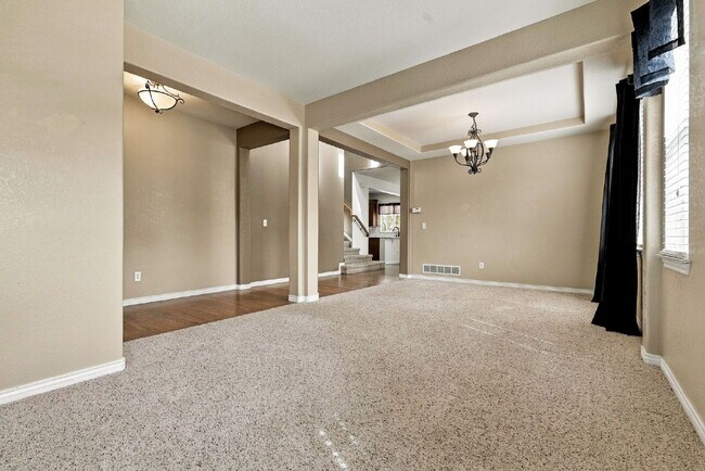 Building Photo - 3-Bedroom Home + Separate Office & Loft | 3-Car Garage