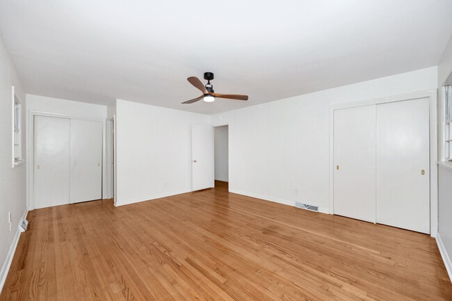 Building Photo - 2105 Shannonhouse Rd SW