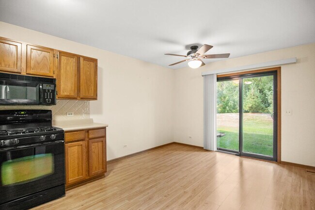 Building Photo - 418 Heine Ave