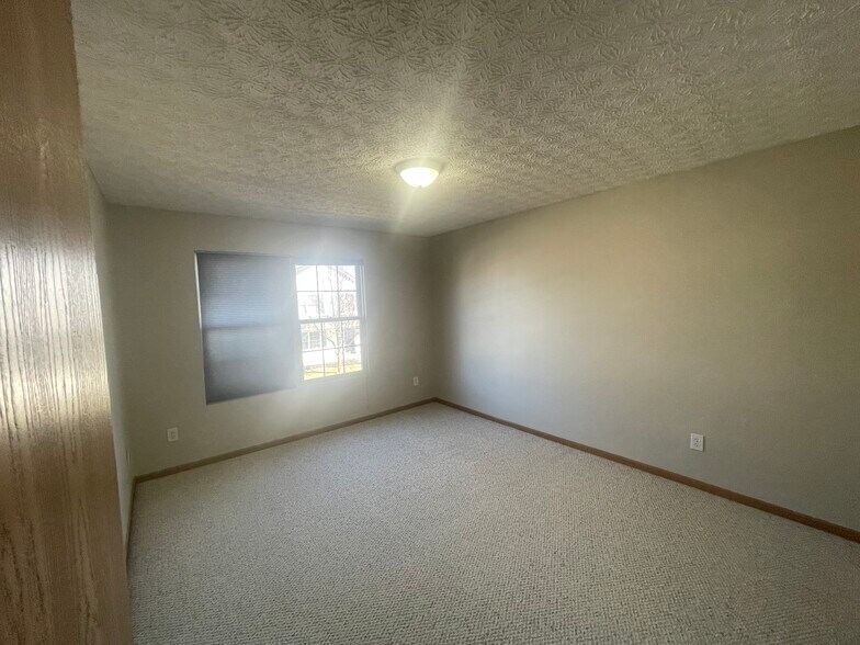 Building Photo - 8311 Carano Way