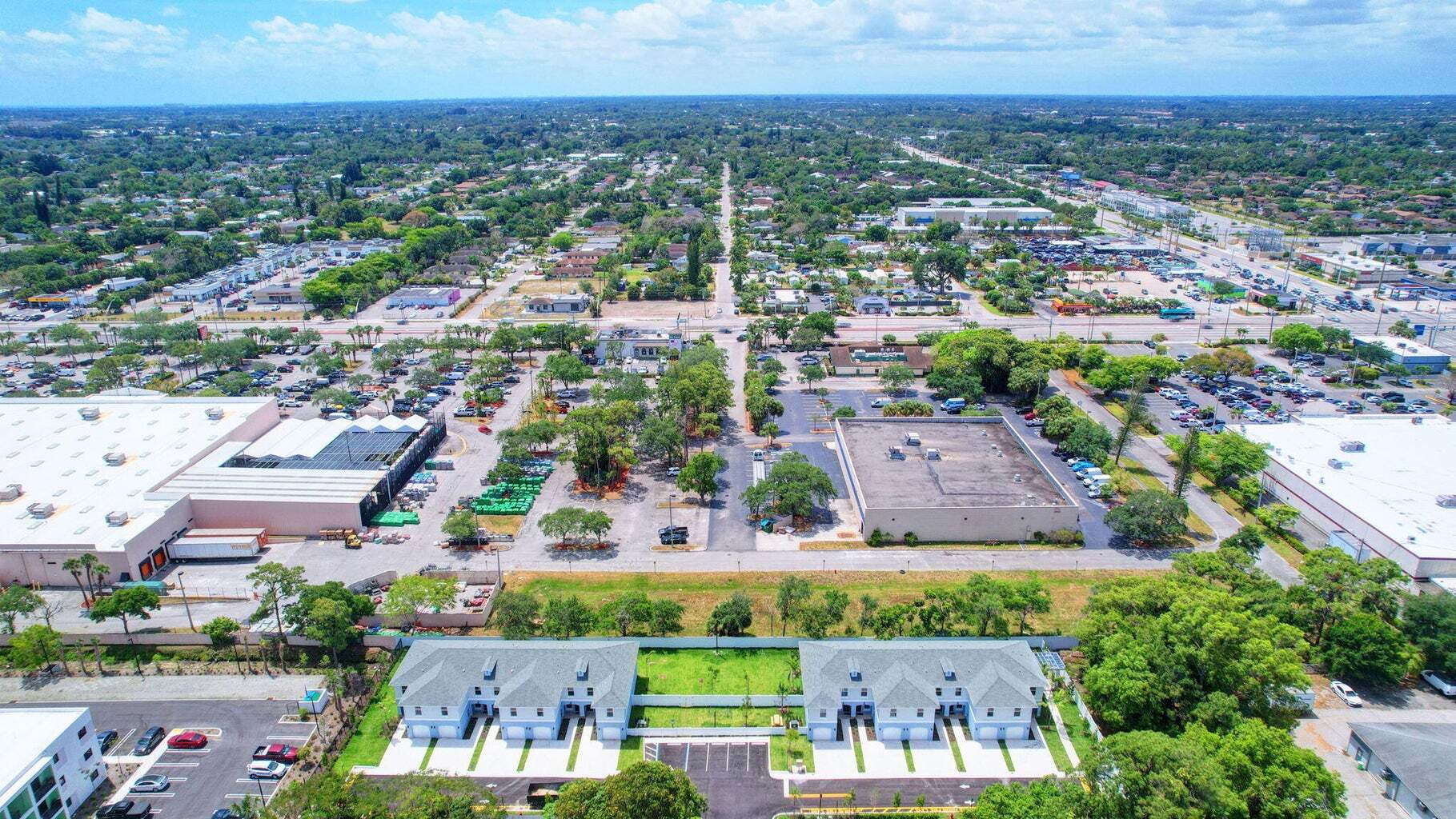 Building Photo - 3871 Patio Ct