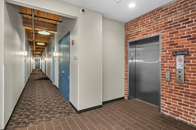 Building Photo - 88 Gerrish Ave