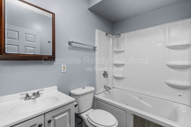 Building Photo - 3530 Oregon Ave