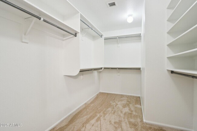 Building Photo - 20734 N 38th St