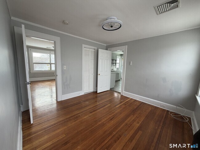 Building Photo - 199 Bradley St