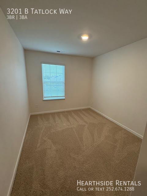 Building Photo - 3201 Tatlock Wy