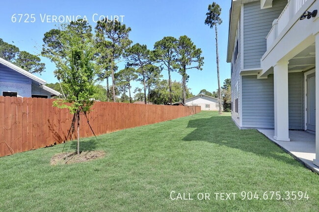 Building Photo - 6725 Veronica Ct