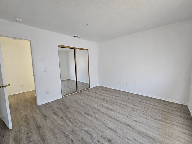 Building Photo - ***ALL BRAND NEW INSIDE***3 BED 2 BATH