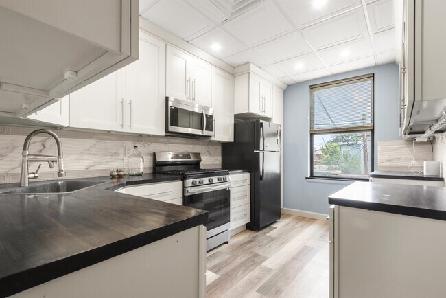 Building Photo - 7406 Bergenline Ave