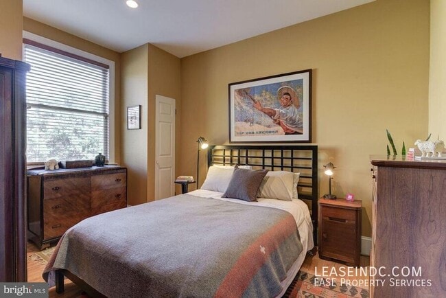 Building Photo - 1201 Q St NW