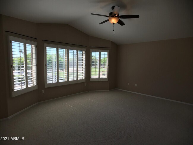 Building Photo - 1346 S Palomino Creek Dr