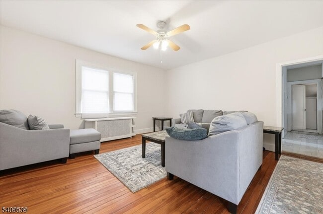 Building Photo - 57 Menzel Ave