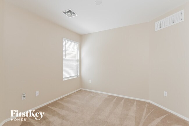 Building Photo - 12757 E Hannah Trail