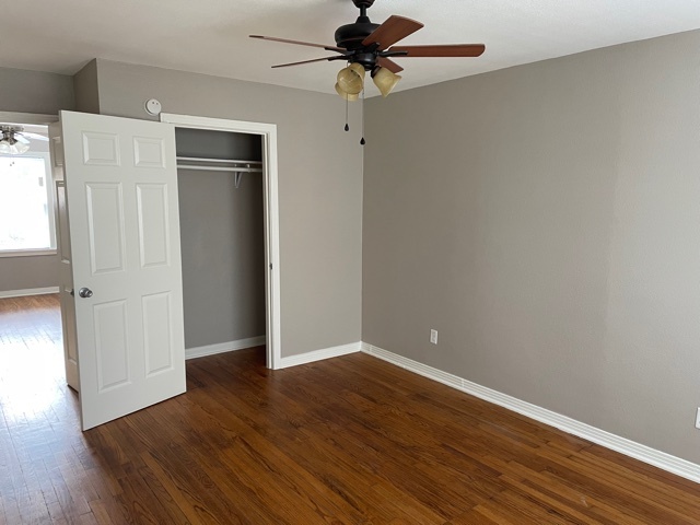 Bedroom - 3450 Blodgett St