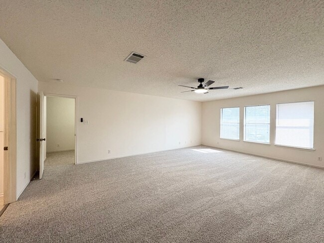 Building Photo - 8332 Montoya Cir