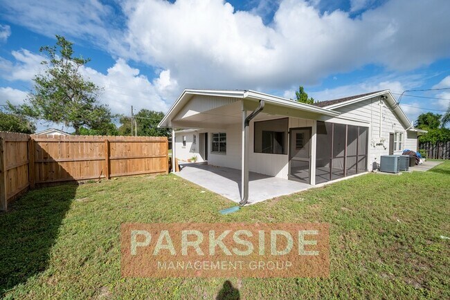 Building Photo - 665 Belltower Ave