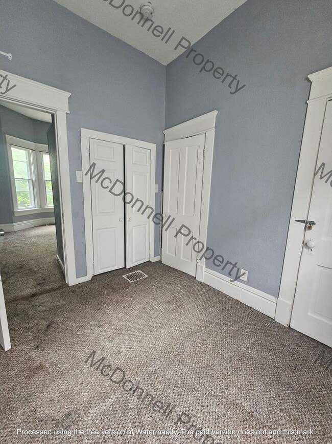 Building Photo - There is a $25 application fee and everyon...